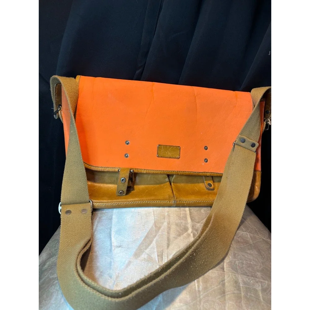 Cole Haan Orange Tan Leather Messenger Bag Crossbody Laptop Travel Satchel